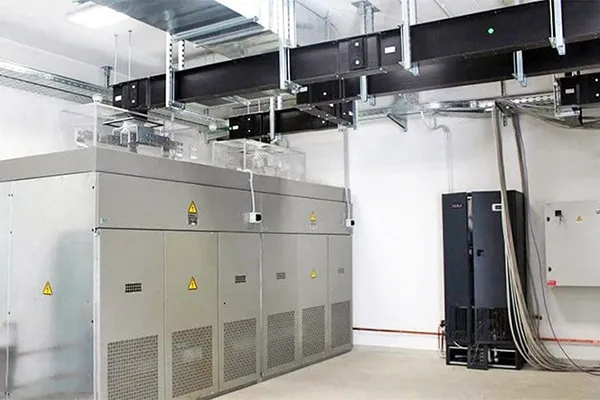 Fungsi Busduct Insulated Udara