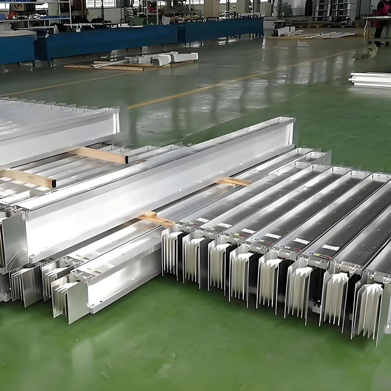 Busway Tertutup Arus Sedheng